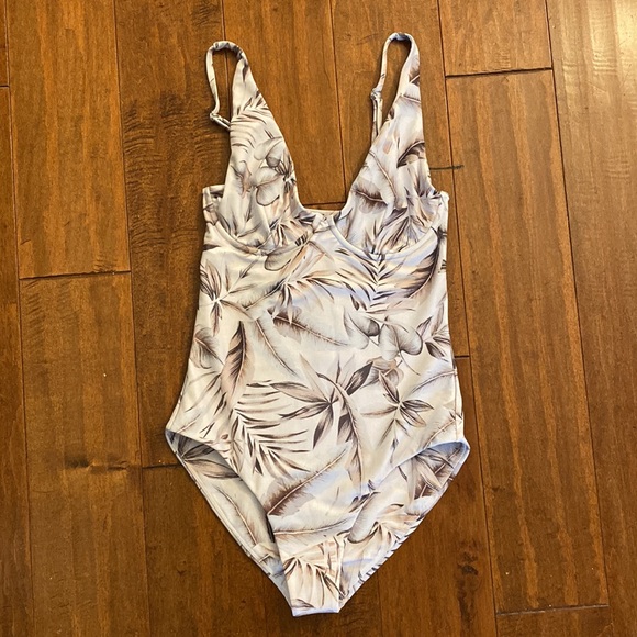 Mikoh Other - Mikoh Lisbon One Piece Swimsuit Sz Small